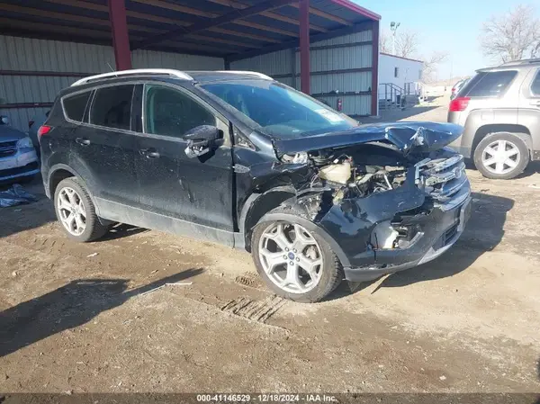 1FMCU9JD1HUD11086 2017 FORD ESCAPE - Image 1