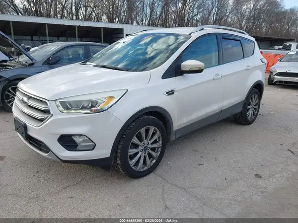 1FMCU9JD2HUA26364 2017 FORD ESCAPE - Image 2