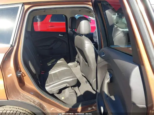 1FMCU9JD2HUB13472 2017 FORD ESCAPE - Image 8