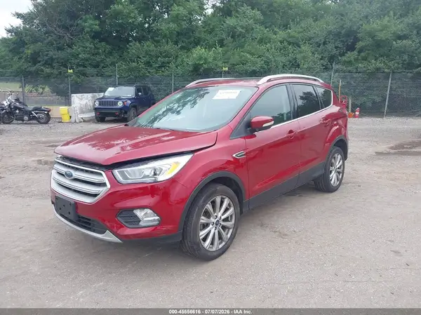 1FMCU9JD2HUB33916 2017 FORD ESCAPE - Image 2
