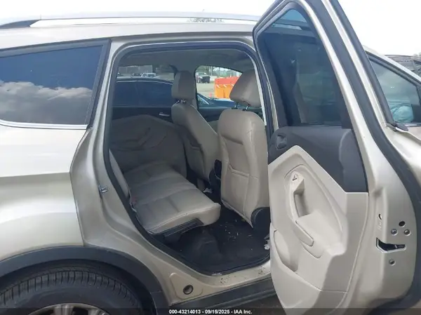 1FMCU9JD2HUB42048 2017 FORD ESCAPE - Image 8