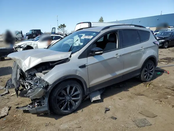1FMCU9JD2HUB51610 2017 FORD ESCAPE - Image 1