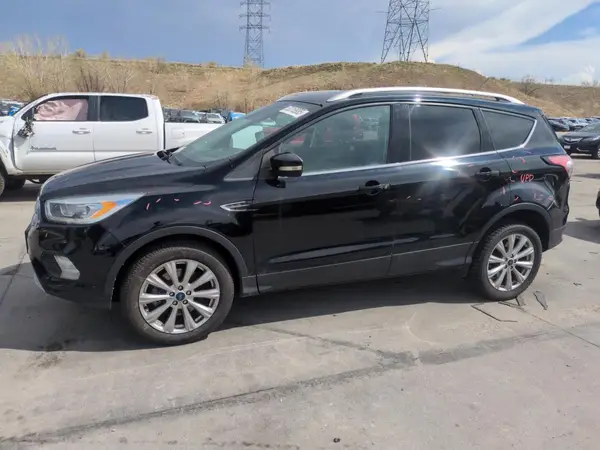 1FMCU9JD2HUB78824 2017 FORD ESCAPE - Image 1