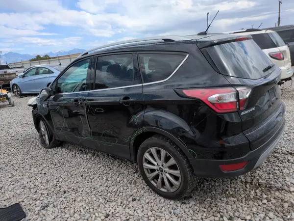 1FMCU9JD2HUD99226 2017 FORD ESCAPE - Image 2