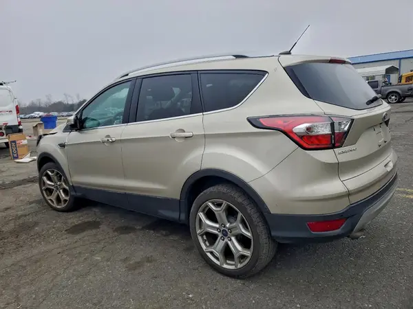 1FMCU9JD3HUB35013 2017 FORD ESCAPE - Image 2