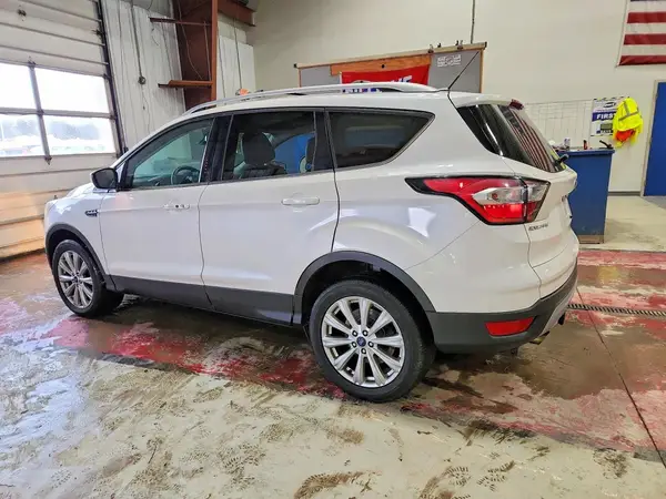 1FMCU9JD3HUC09966 2017 FORD ESCAPE - Image 2