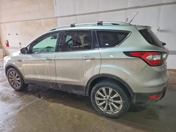 1FMCU9JD3HUC90256 2017 FORD ESCAPE - Image 2