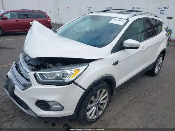 1FMCU9JD3HUD29461 2017 FORD ESCAPE - Image 2