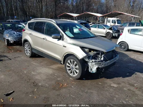 1FMCU9JD4HUC46136 2017 FORD ESCAPE - Image 1