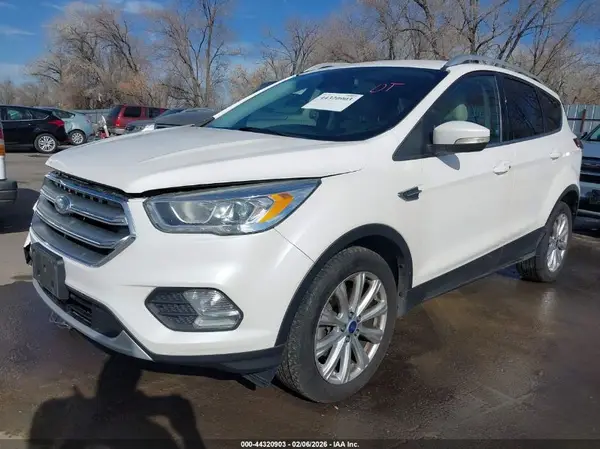 1FMCU9JD4HUC89956 2017 FORD ESCAPE - Image 2