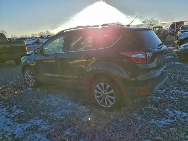1FMCU9JD4HUD07730 2017 FORD ESCAPE - Image 2