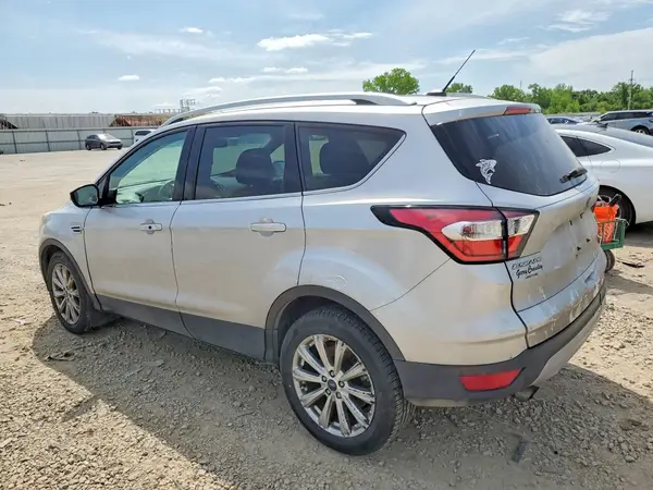 1FMCU9JD4HUD84694 2017 FORD ESCAPE - Image 2
