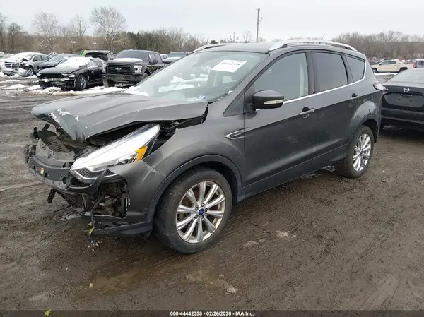 1FMCU9JD5HUA67510 2017 FORD ESCAPE - Image 2