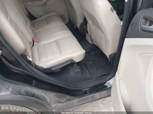 1FMCU9JD5HUA69001 2017 FORD ESCAPE - Image 8