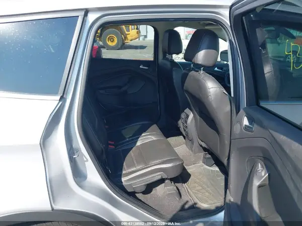 1FMCU9JD5HUB13692 2017 FORD ESCAPE - Image 8