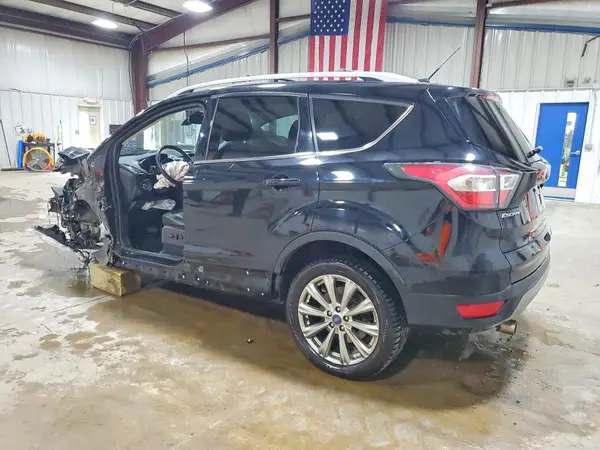 1FMCU9JD5HUB23073 2017 FORD ESCAPE - Image 2