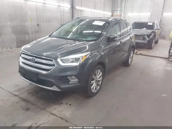 1FMCU9JD5HUB23669 2017 FORD ESCAPE - Image 2