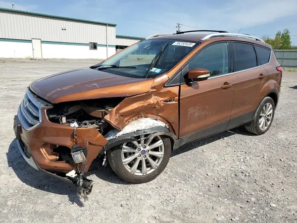1FMCU9JD5HUB58034 2017 FORD ESCAPE - Image 1