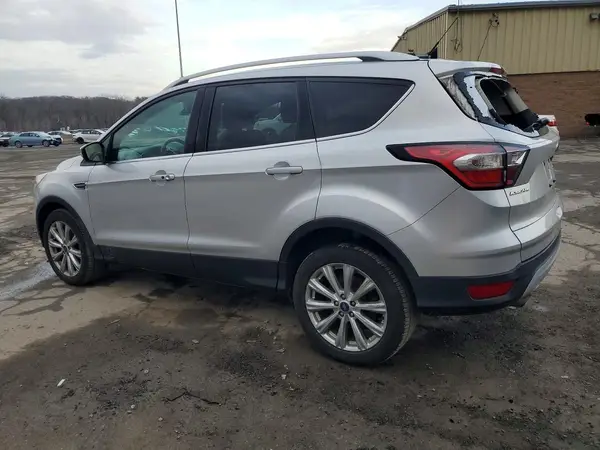 1FMCU9JD5HUB71365 2017 FORD ESCAPE - Image 2