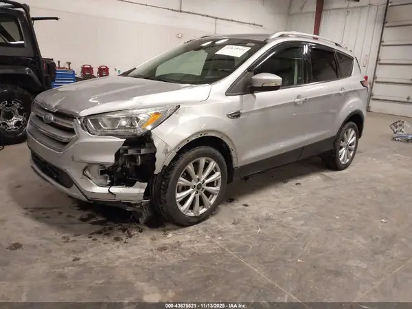 1FMCU9JD5HUC63382 2017 FORD ESCAPE - Image 2