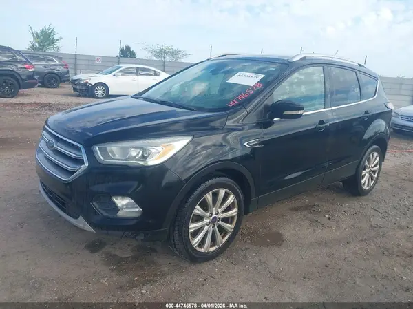 1FMCU9JD5HUC76679 2017 FORD ESCAPE - Image 2