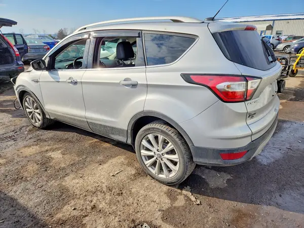 1FMCU9JD5HUD15142 2017 FORD ESCAPE - Image 2
