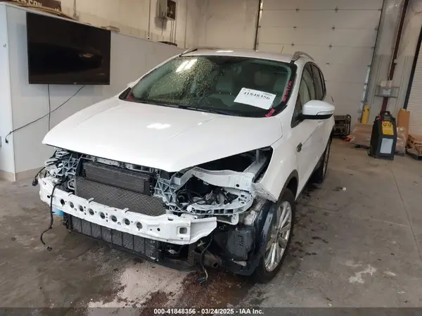 1FMCU9JD5HUD99155 2017 FORD ESCAPE - Image 2