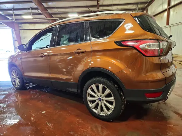 1FMCU9JD5HUE67101 2017 FORD ESCAPE - Image 2