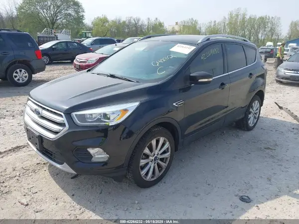 1FMCU9JD6HUC82281 2017 FORD ESCAPE - Image 2