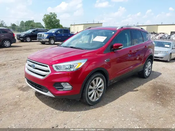 1FMCU9JD6HUD18762 2017 FORD ESCAPE - Image 2