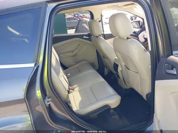 1FMCU9JD7HUA59182 2017 FORD ESCAPE - Image 8