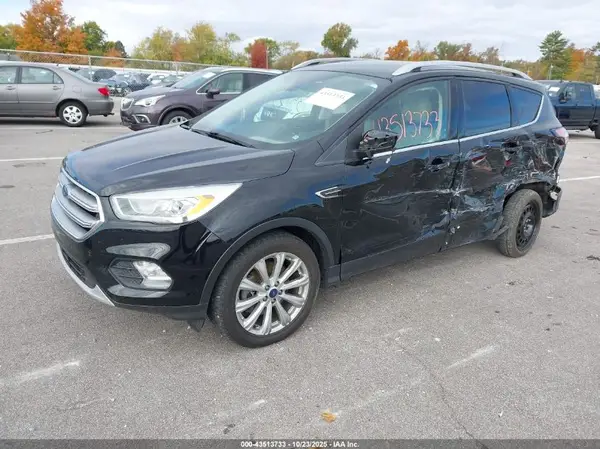 1FMCU9JD7HUC23501 2017 FORD ESCAPE - Image 2