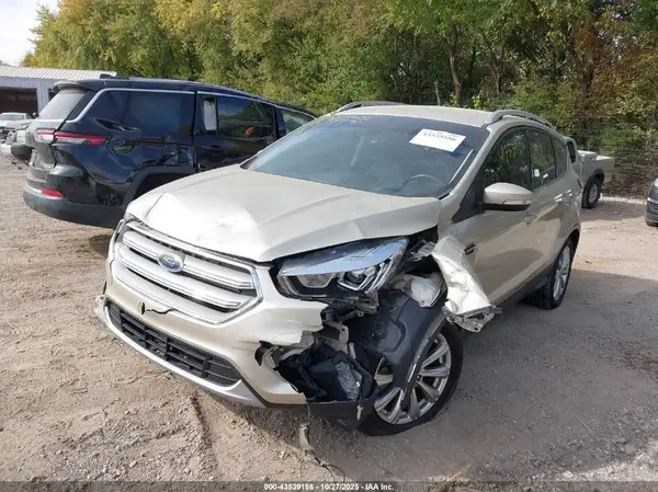 1FMCU9JD7HUD17619 2017 FORD ESCAPE - Image 2