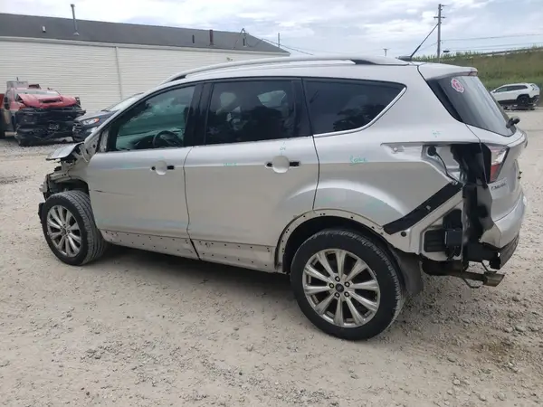 1FMCU9JD7HUD18821 2017 FORD ESCAPE - Image 2