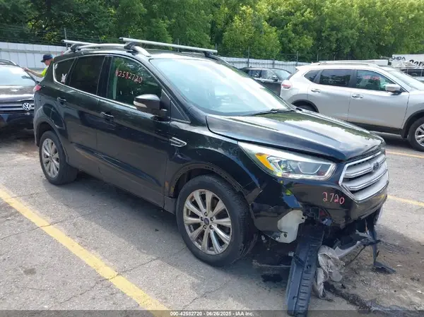 1FMCU9JD7HUD51883 2017 FORD ESCAPE - Image 1