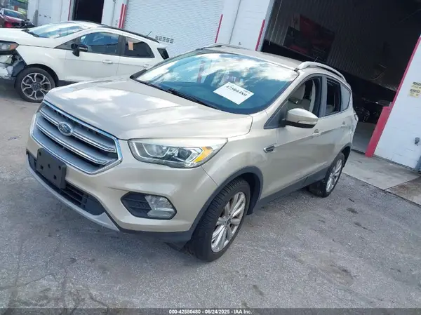 1FMCU9JD7HUD80719 2017 FORD ESCAPE - Image 2