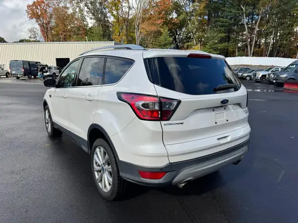 1FMCU9JD7HUE28039 2017 FORD ESCAPE - Image 2