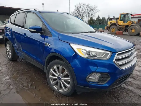 1FMCU9JD8HUA59000 2017 FORD ESCAPE - Image 1