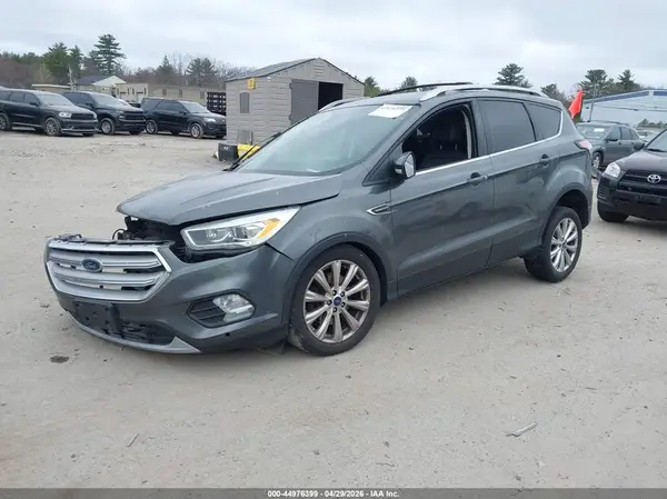 1FMCU9JD8HUA73527 2017 FORD ESCAPE - Image 2