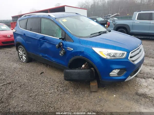 1FMCU9JD8HUB14044 2017 FORD ESCAPE - Image 1