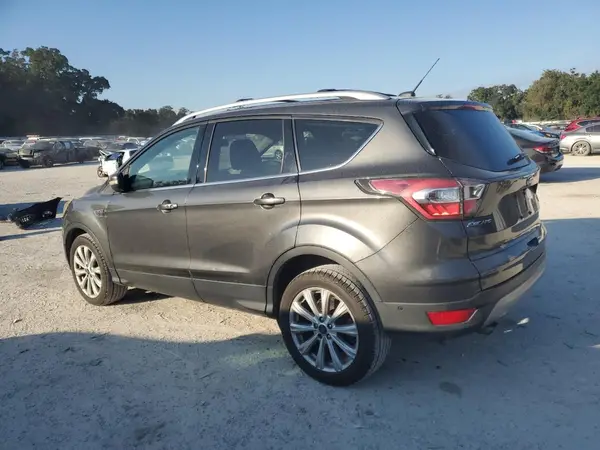 1FMCU9JD8HUB43916 2017 FORD ESCAPE - Image 2