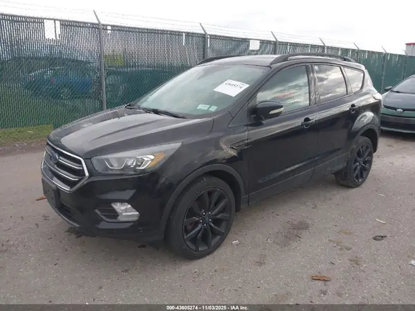 1FMCU9JD8HUB48386 2017 FORD ESCAPE - Image 2