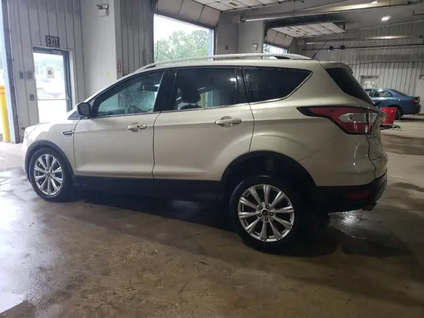 1FMCU9JD8HUB57346 2017 FORD ESCAPE - Image 2