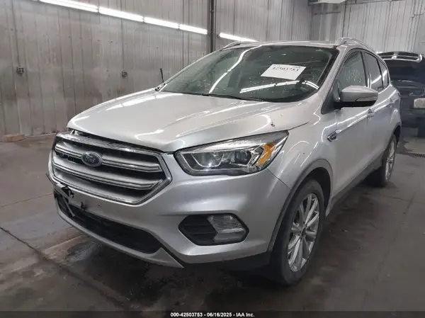 1FMCU9JD8HUB66161 2017 FORD ESCAPE - Image 2