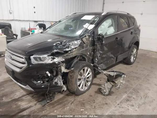 1FMCU9JD8HUC26228 2017 FORD ESCAPE - Image 2