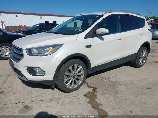 1FMCU9JD8HUC86526 2017 FORD ESCAPE - Image 2