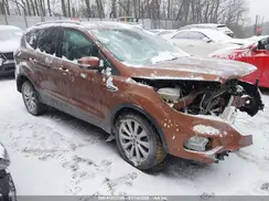 1FMCU9JD8HUD37359 2017 FORD ESCAPE