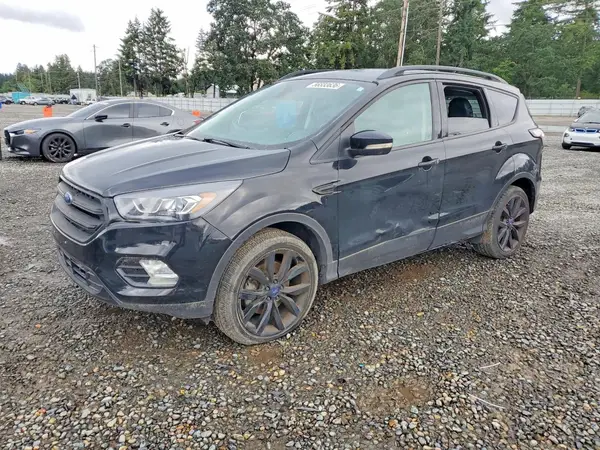 1FMCU9JD8HUD54405 2017 FORD ESCAPE - Image 1