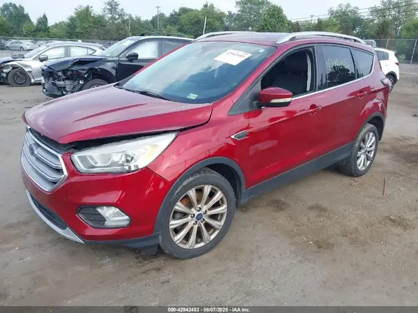 1FMCU9JD8HUE71076 2017 FORD ESCAPE - Image 2