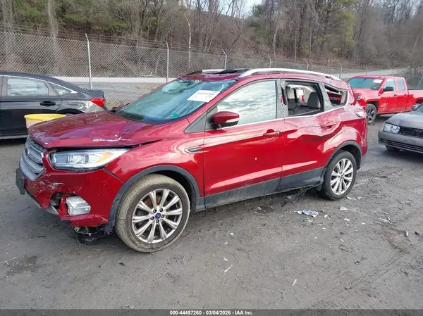 1FMCU9JD8HUF00110 2017 FORD ESCAPE - Image 2